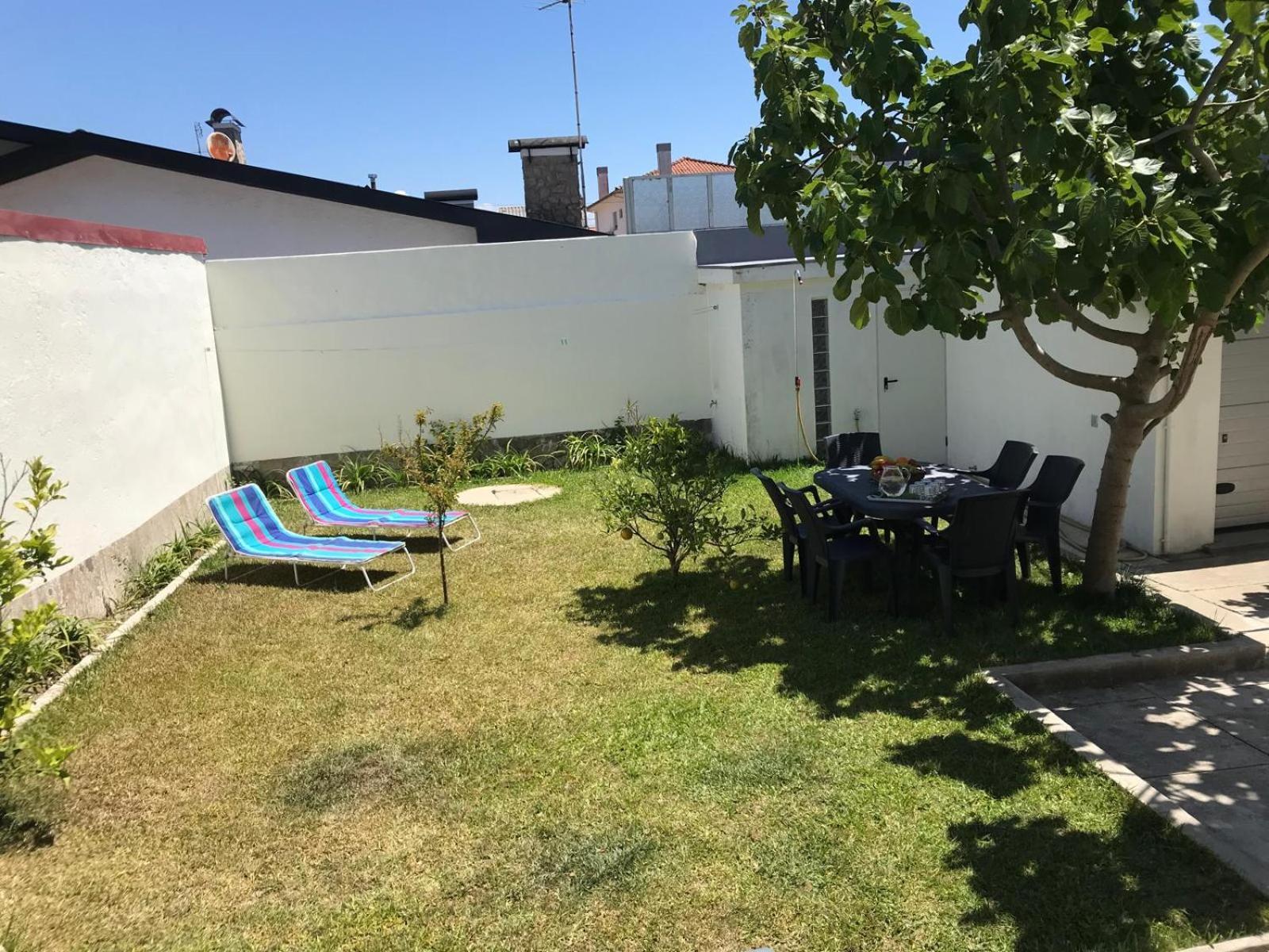 Arvore Cozy Com Jardim Extérieur photo